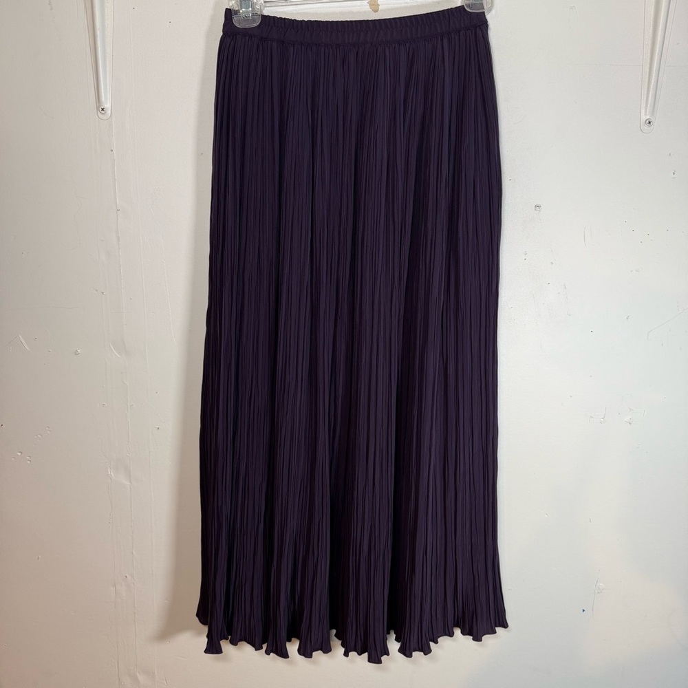 WOMENS MEDIUM HIGH WAISTED‎ MIDI PURPLE SKIRT PLEATED LINED DARK FEMININE PREPPY - Picture 10 of 15